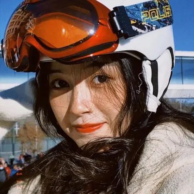 另一个决赛 海报